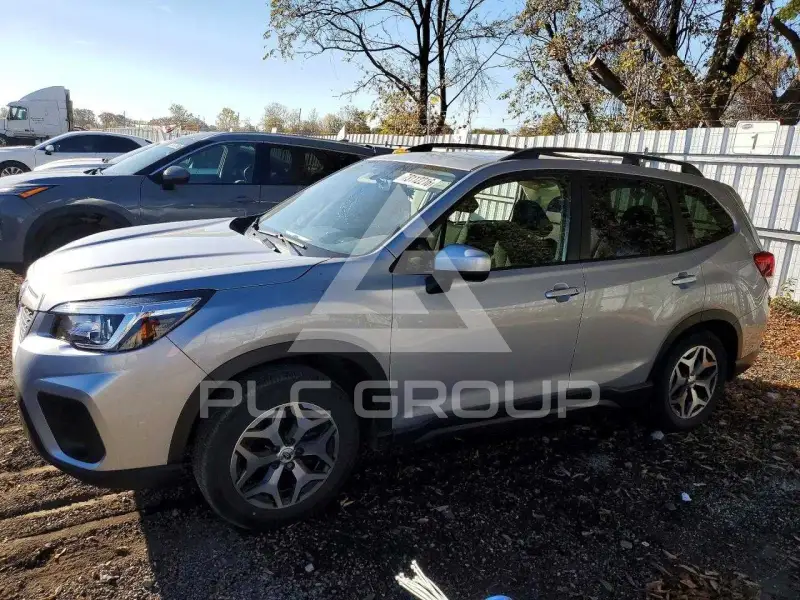 2020 Subaru Forester photo