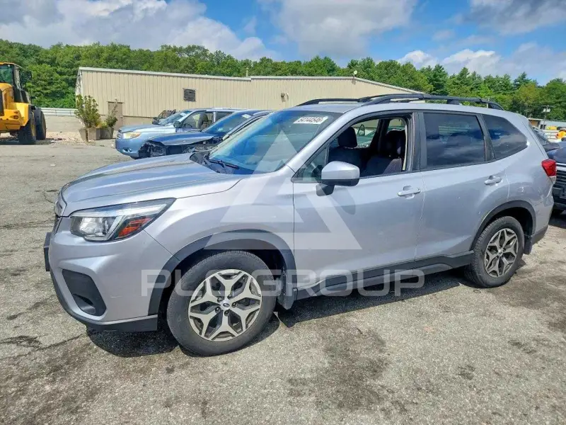 2020 Subaru Forester photo