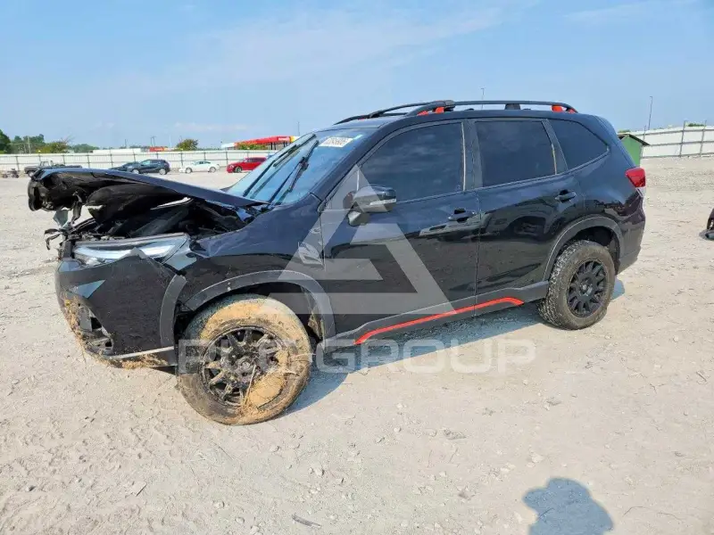 2020 Subaru Forester photo