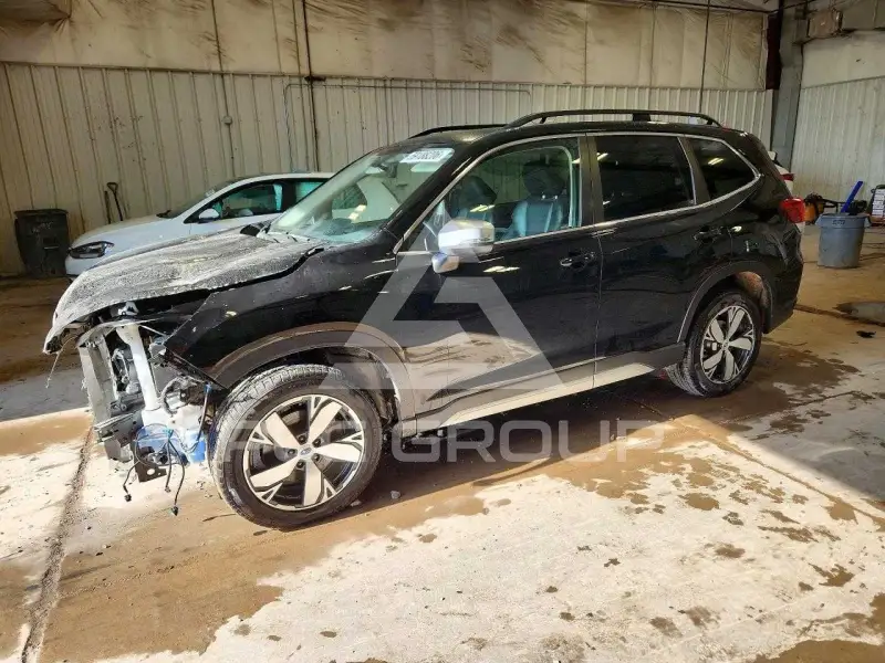 2020 Subaru Forester photo