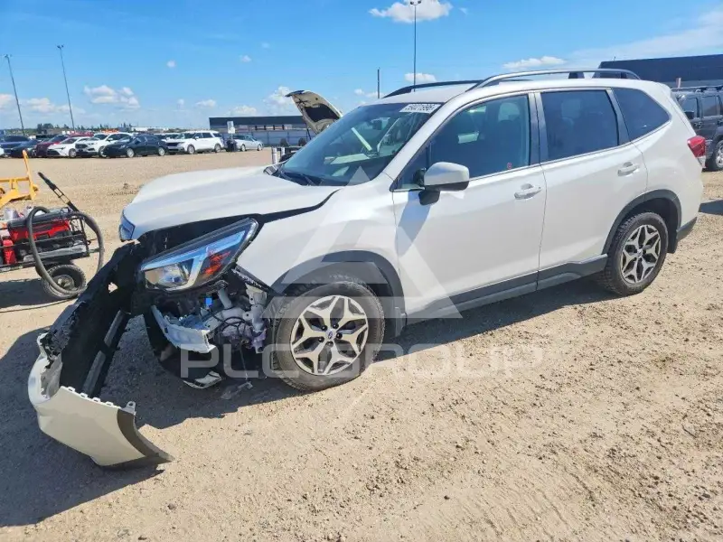 2020 Subaru Forester photo
