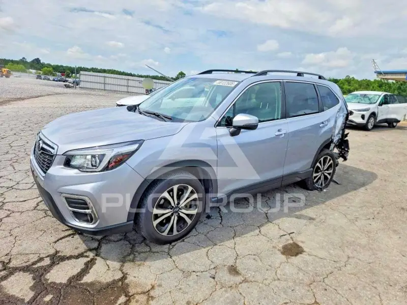 2020 Subaru Forester photo