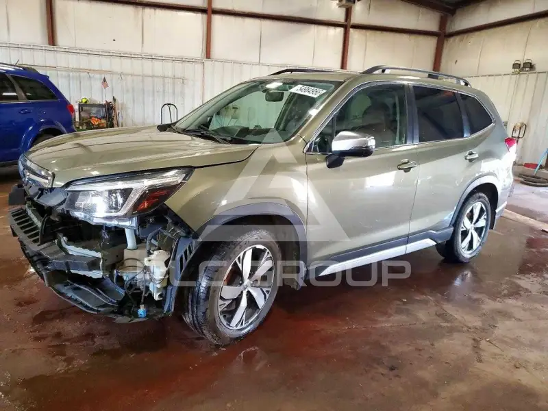 2020 Subaru Forester photo