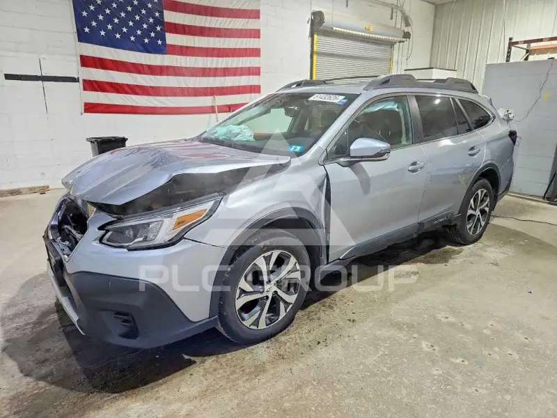 2020 Subaru Outback photo