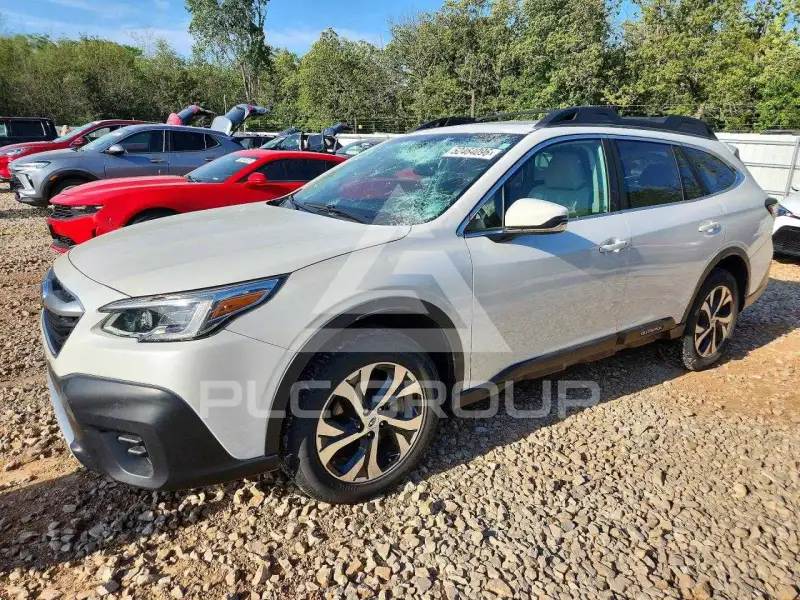 2020 Subaru Outback photo