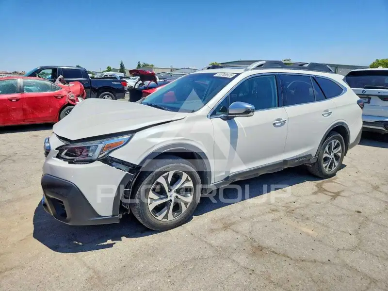 2020 Subaru Outback photo