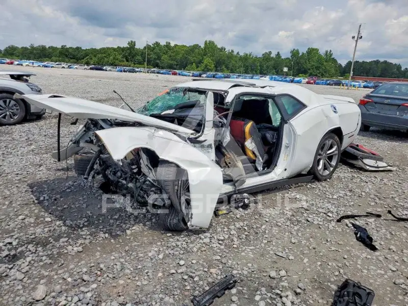 2020 Dodge CHALLENGER photo