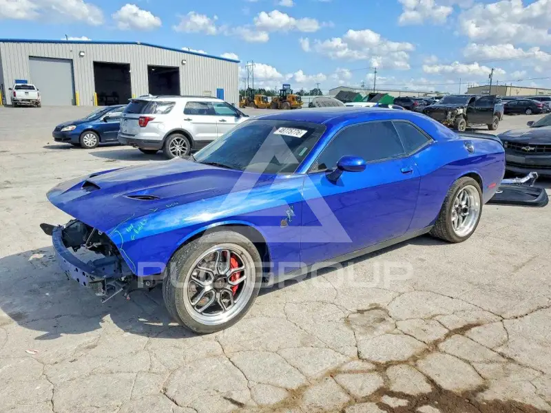 2020 Dodge CHALLENGER photo
