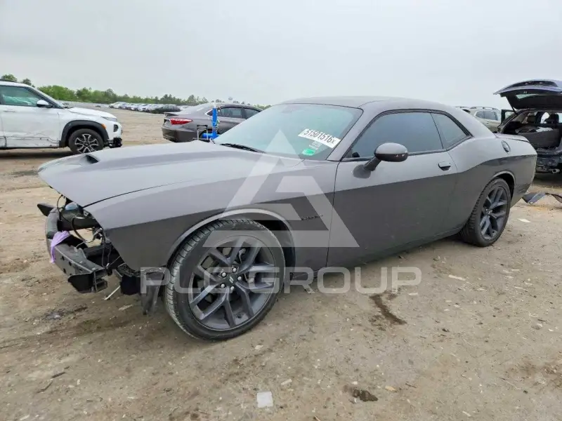 2020 Dodge CHALLENGER photo