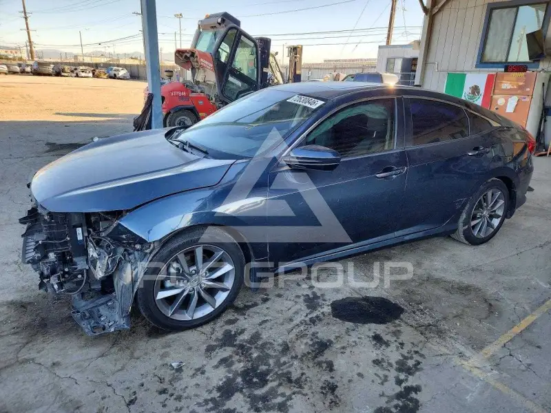 2020 Honda CIVIC photo
