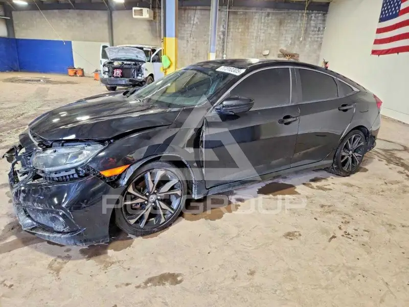 2020 Honda CIVIC photo