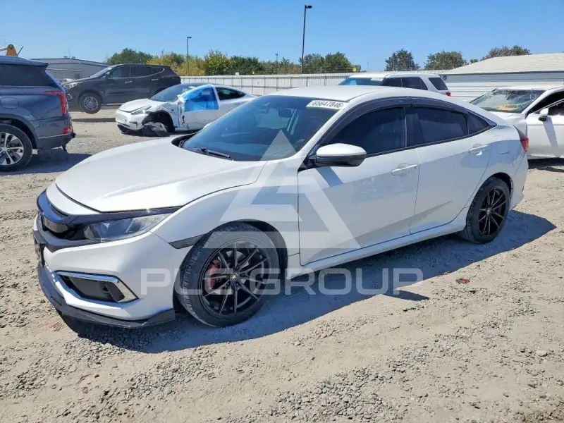2020 Honda CIVIC photo