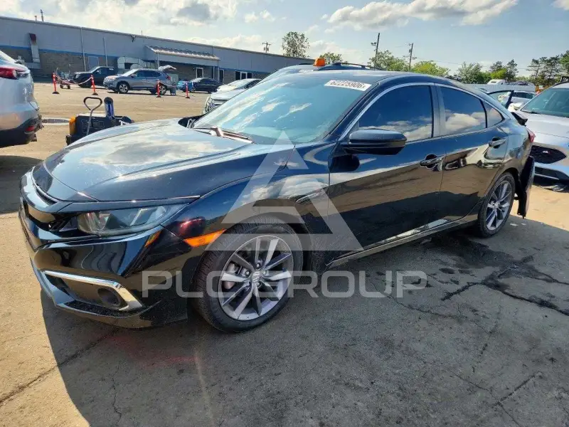 2020 Honda CIVIC photo