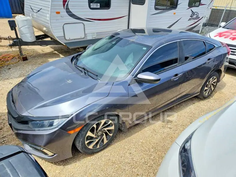 2020 Honda CIVIC фото