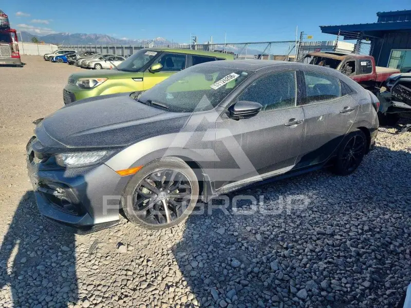 2020 Honda CIVIC photo