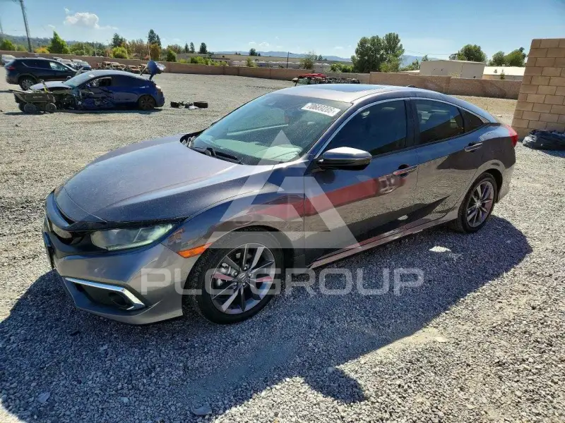 2020 Honda CIVIC photo