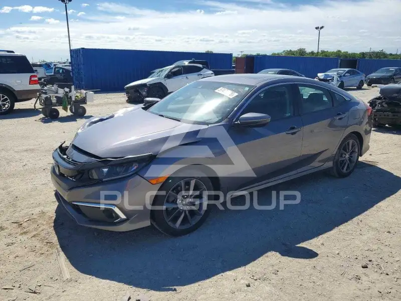 2020 Honda CIVIC фото
