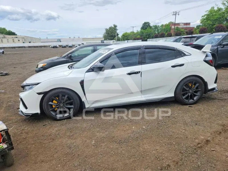 2020 Honda CIVIC photo