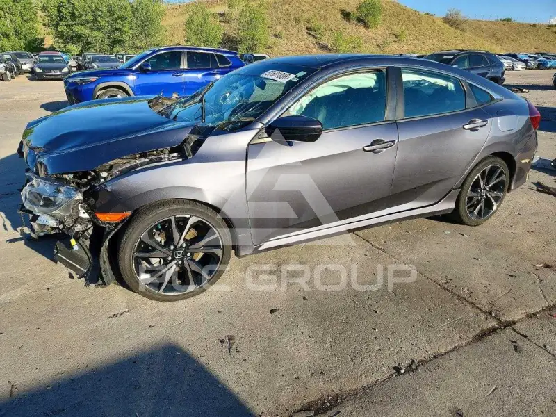 2020 Honda CIVIC photo