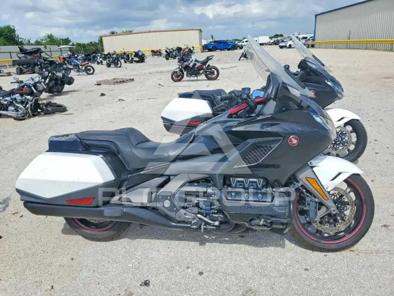 2020 Honda GL фото