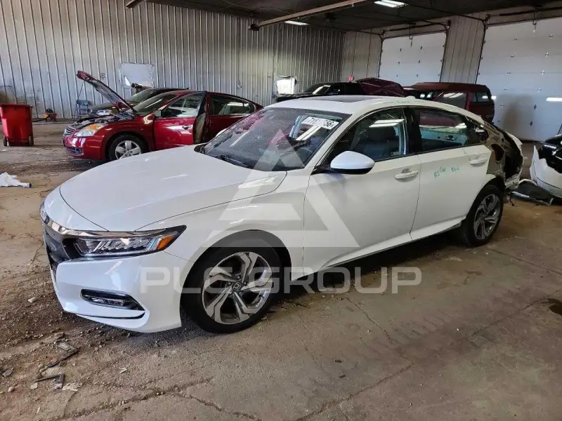 2020 Honda Accord фото