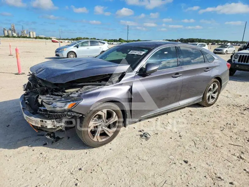2020 Honda Accord photo
