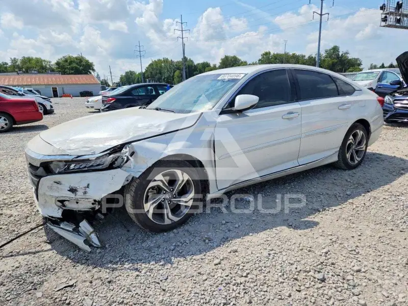 2020 Honda Accord photo