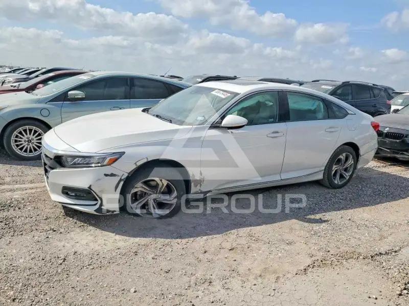 2020 Honda Accord фото