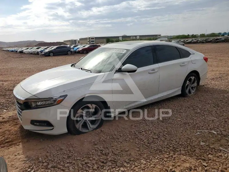 2020 Honda Accord photo