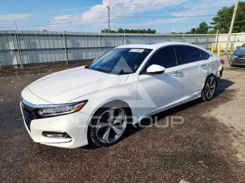 2020 Honda Accord photo