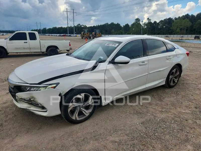 2020 Honda Accord photo