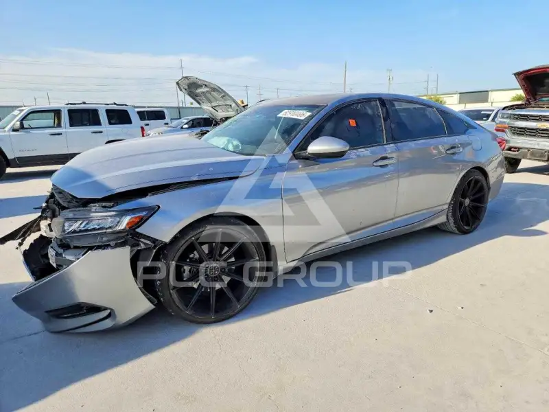 2020 Honda Accord photo