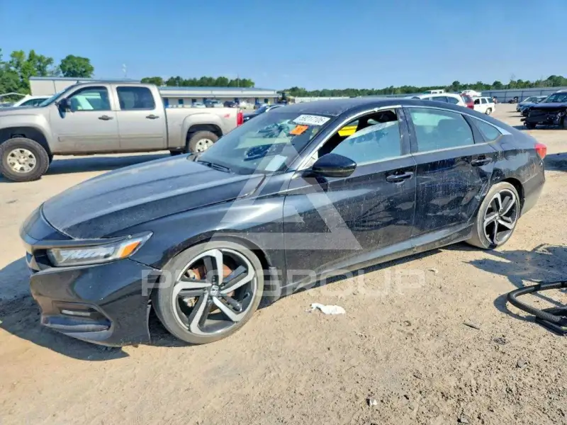2020 Honda Accord photo