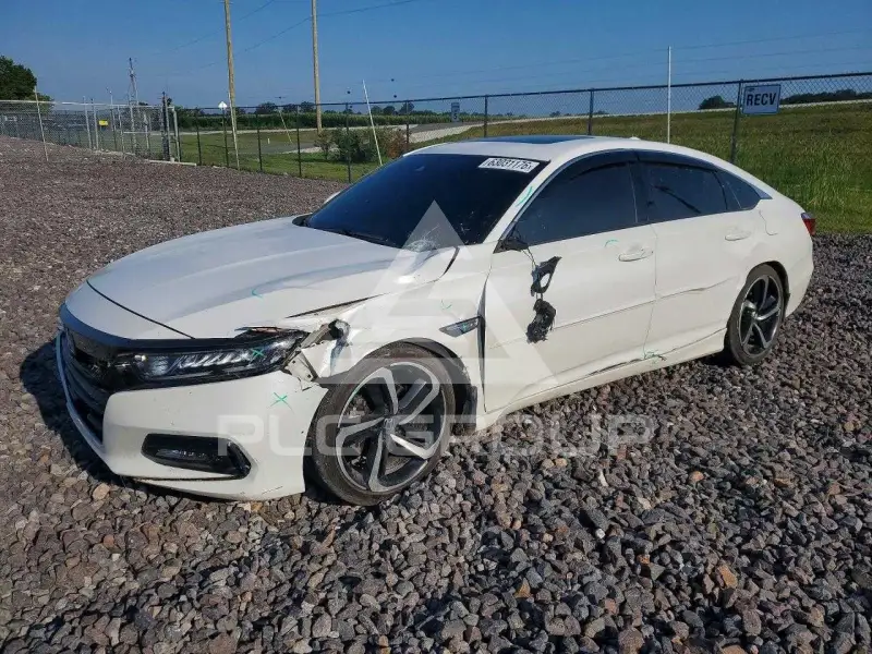 2020 Honda Accord photo