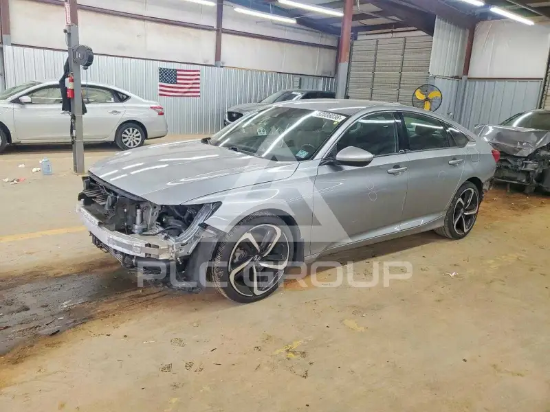 2020 Honda Accord photo