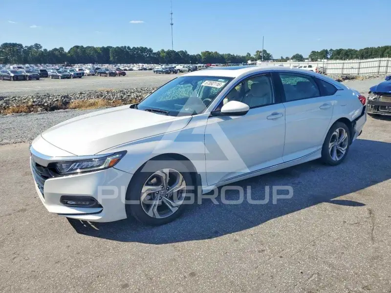 2020 Honda Accord photo