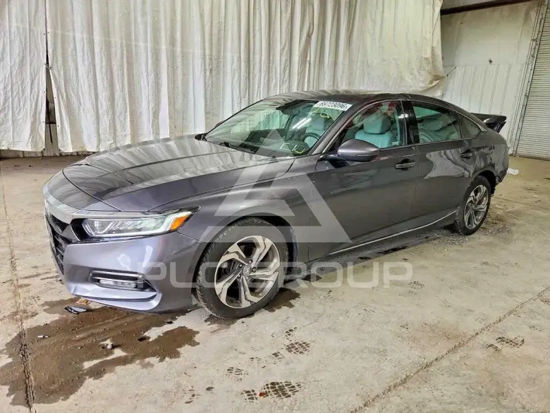2020 Honda Accord photo