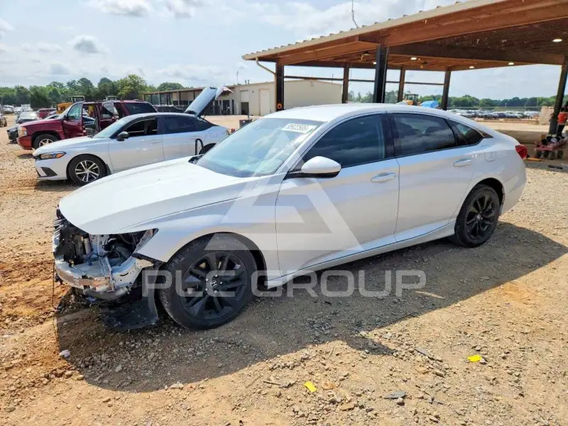 2020 Honda Accord photo