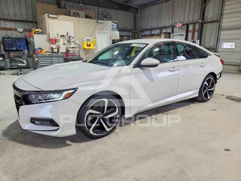 2020 Honda Accord photo
