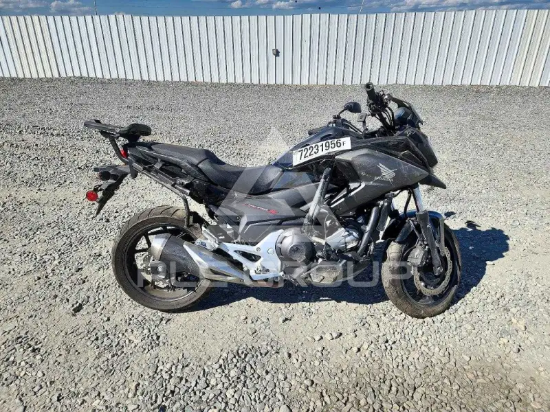 2020 Honda NC photo