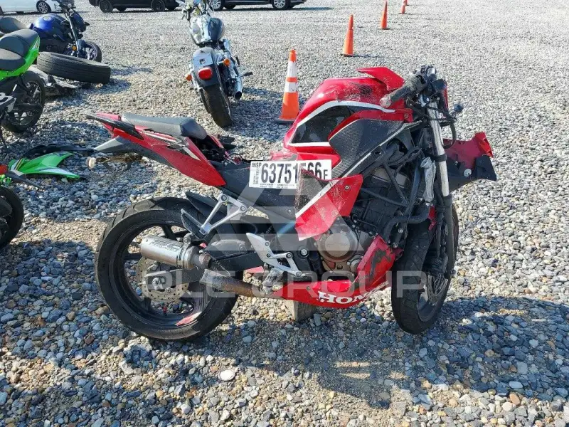 2020 Honda CBR фото