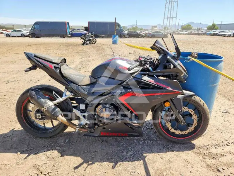 2020 Honda CBR фото