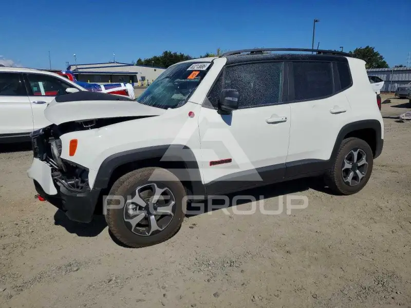 2020 Jeep Renegade photo