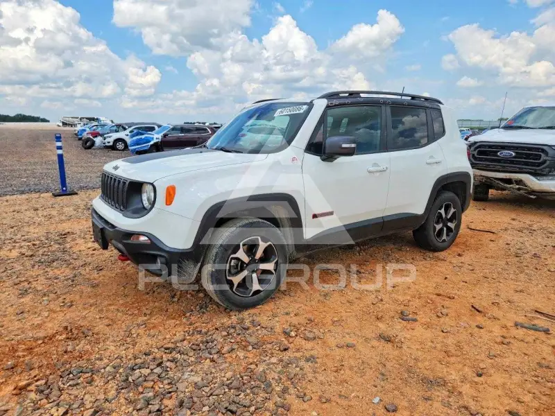 2020 Jeep Renegade photo