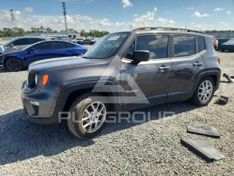 2020 Jeep Renegade photo