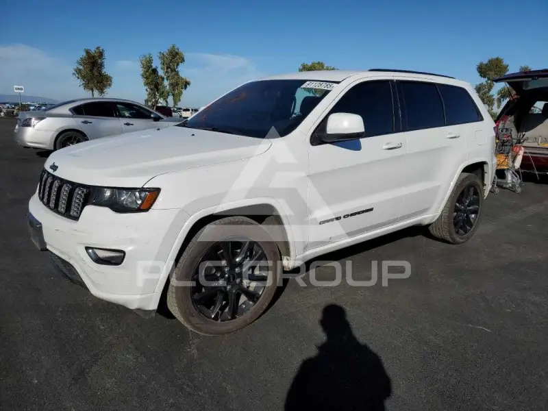 2020 Jeep Grand Cherokee photo