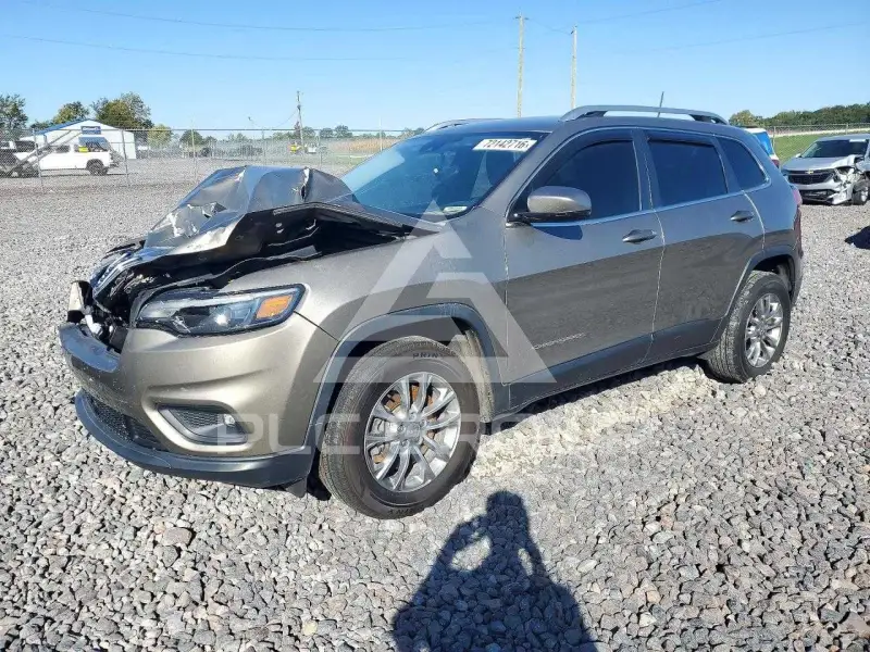 2020 Jeep CHEROKEE photo