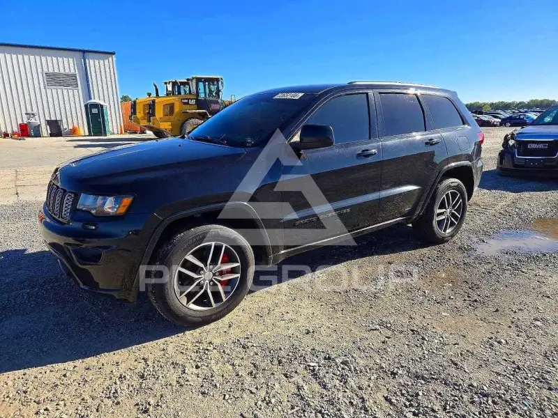 2020 Jeep CHEROKEE фото