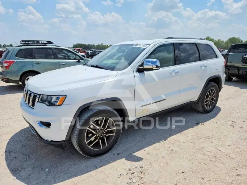2020 Jeep CHEROKEE photo