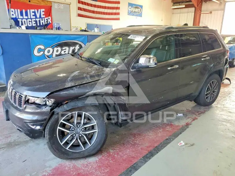 2020 Jeep CHEROKEE photo
